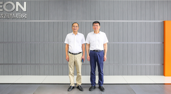 浙江省市場(chǎng)監(jiān)督管理局副局長章一文一行蒞臨科恩考察指導(dǎo)！